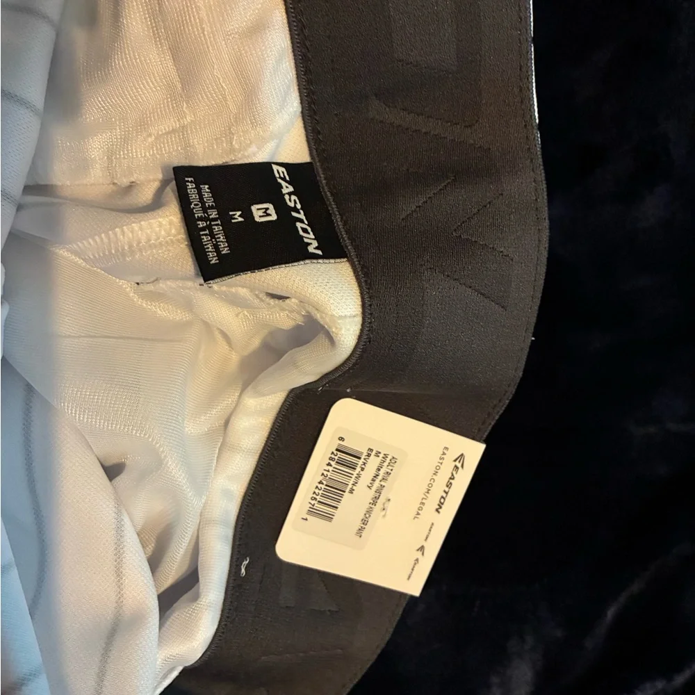 Mens Easton Pinstripe Baseball Knickers NWT - Picture 3 of 4